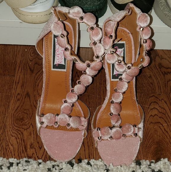 Cape robbin velvet blush pink ankle strap high hee - Picture 6 of 6
